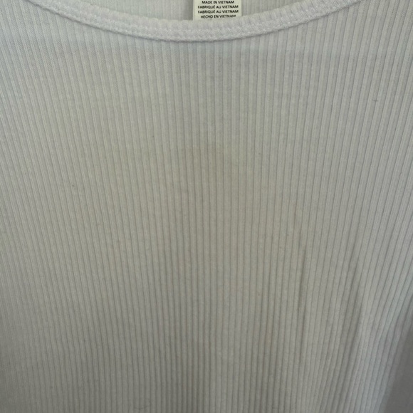 Alo White Ribbed Long Ruched Sleeve Top - Picture 5 of 6